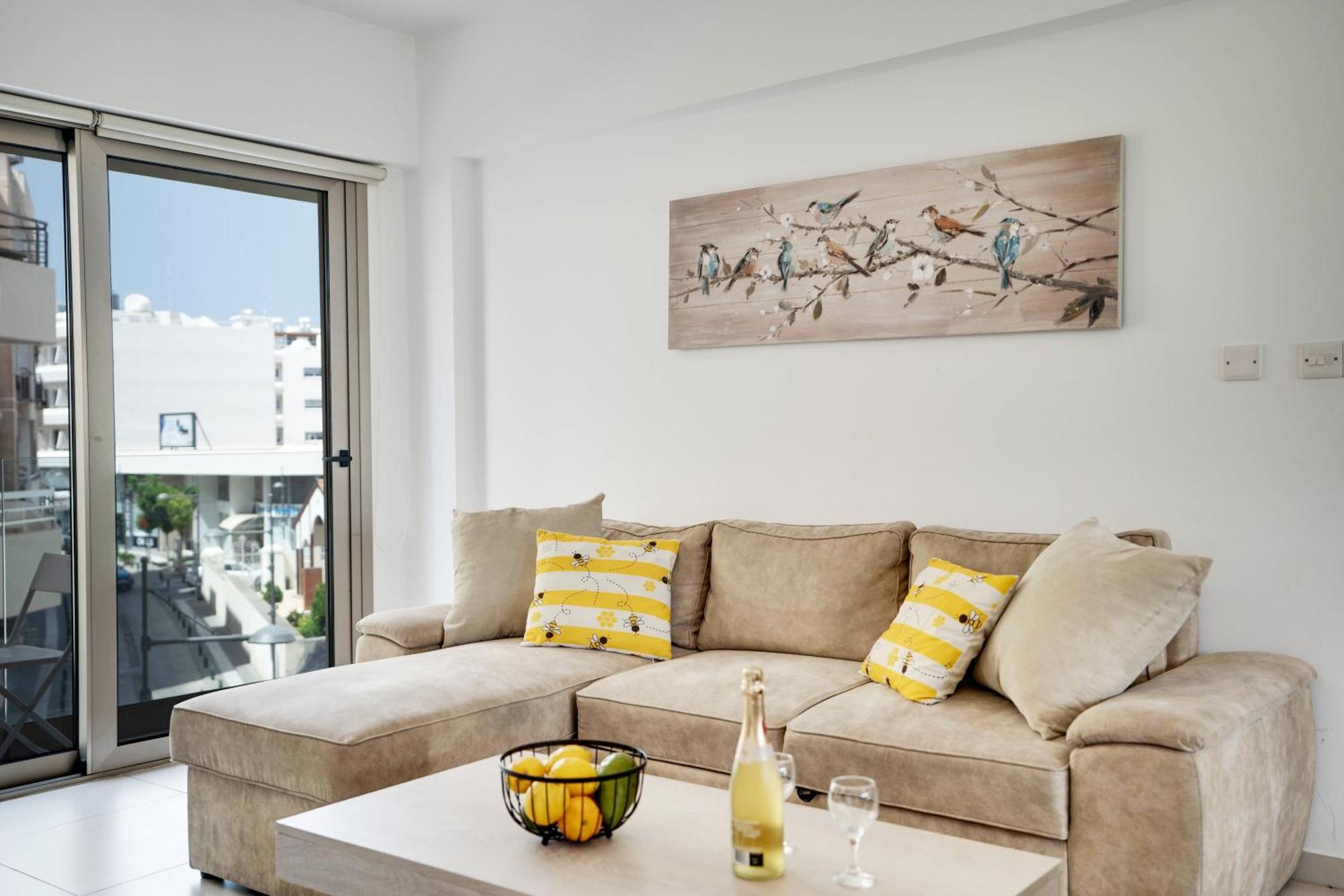 Lemon Paradise City Centre 200M From Beach Larnaca Extérieur photo