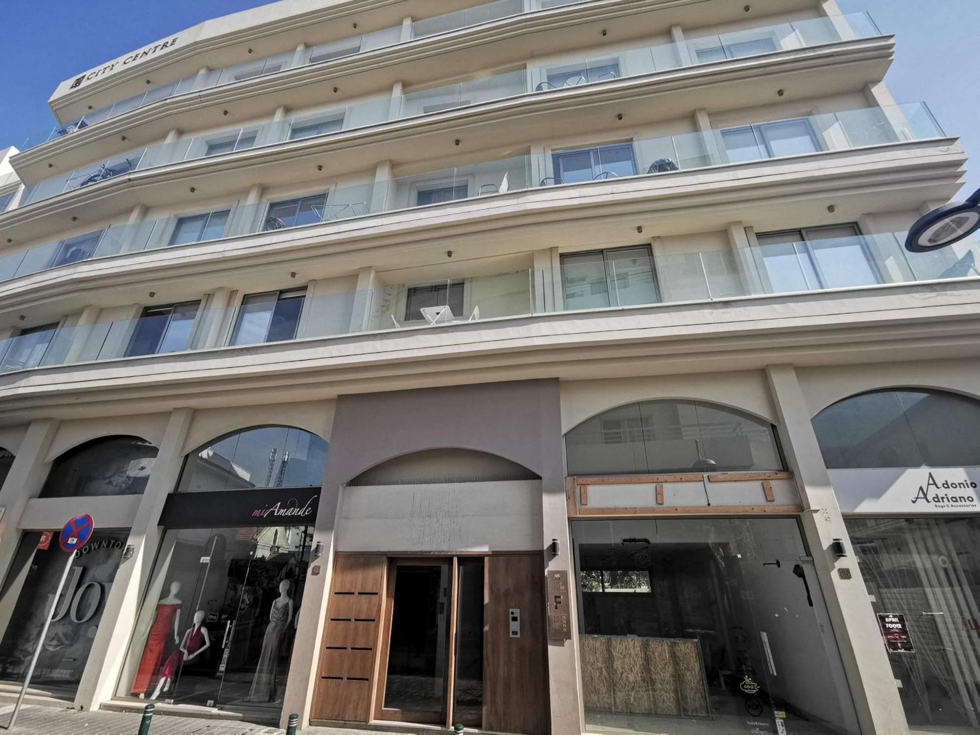 Lemon Paradise City Centre 200M From Beach Larnaca Extérieur photo